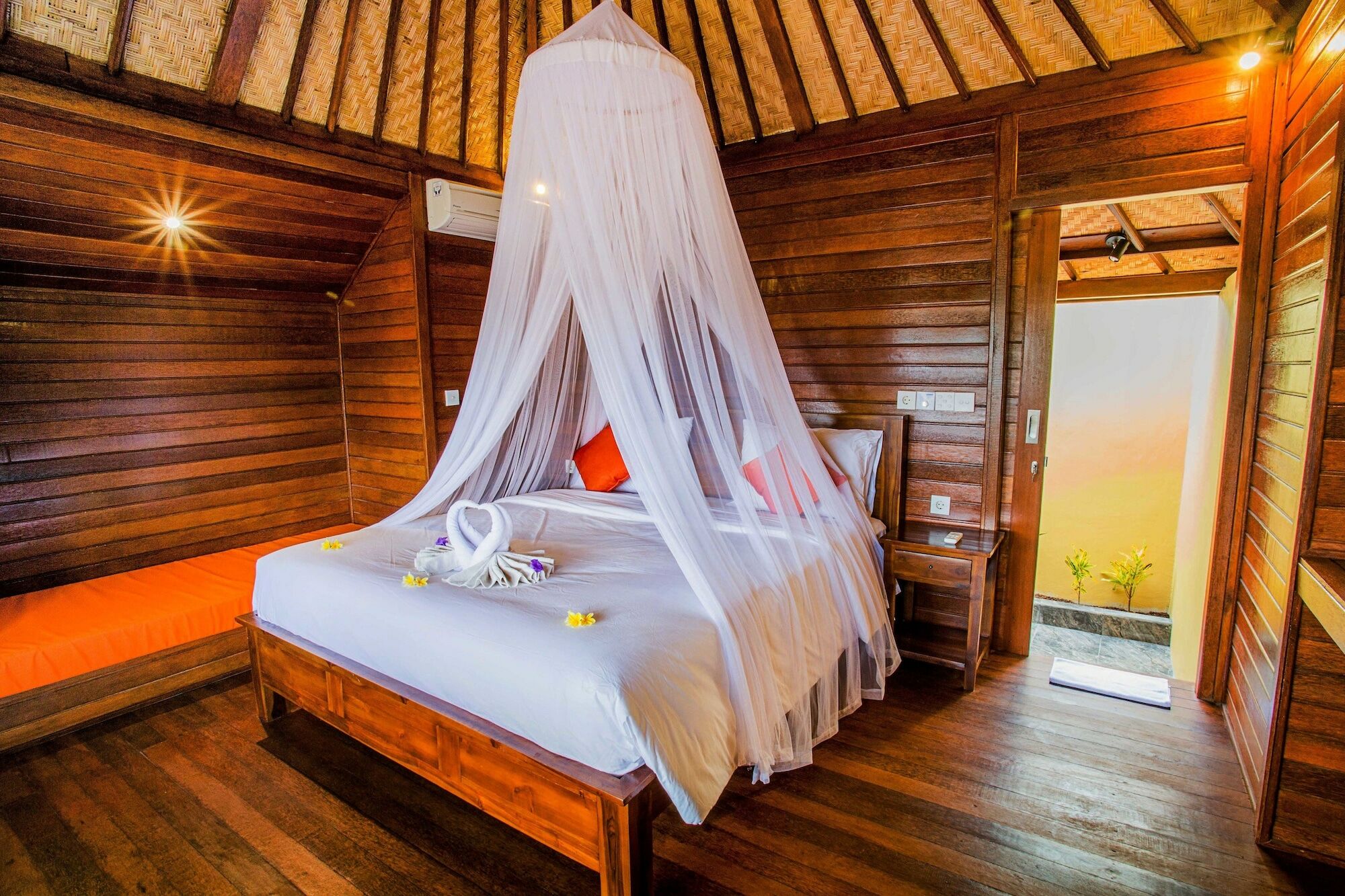 Samanta Huts Hotel Nusa Lembongan  Luaran gambar